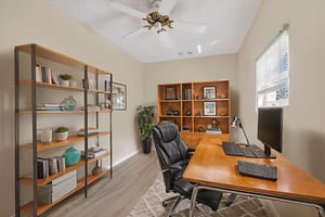 DSC_7707 virtually staged.jpeg