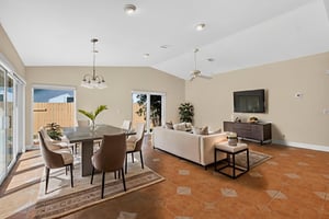 DSC_6984 virtually staged.jpeg