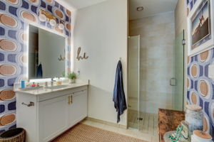 Cameron Dr NW Apt 112-028