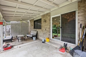 Moonmont Dr-S0107-043.jpg