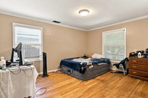  Photo 30