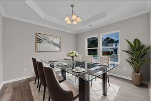 DSC_0470 virtually staged.jpeg