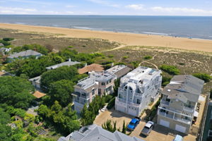  Photo 0