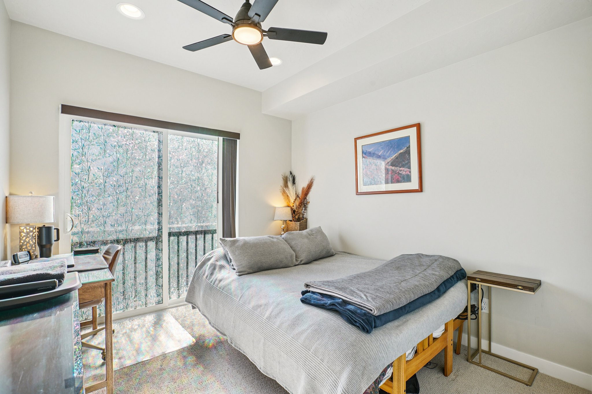 N Silver Creek Dr-S0702-010.jpg