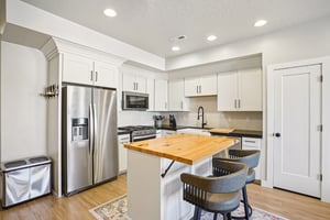 N Silver Creek Dr-S0702-007.jpg