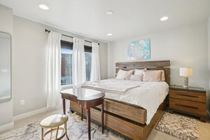 N Silver Creek Dr-S0702-017.jpg