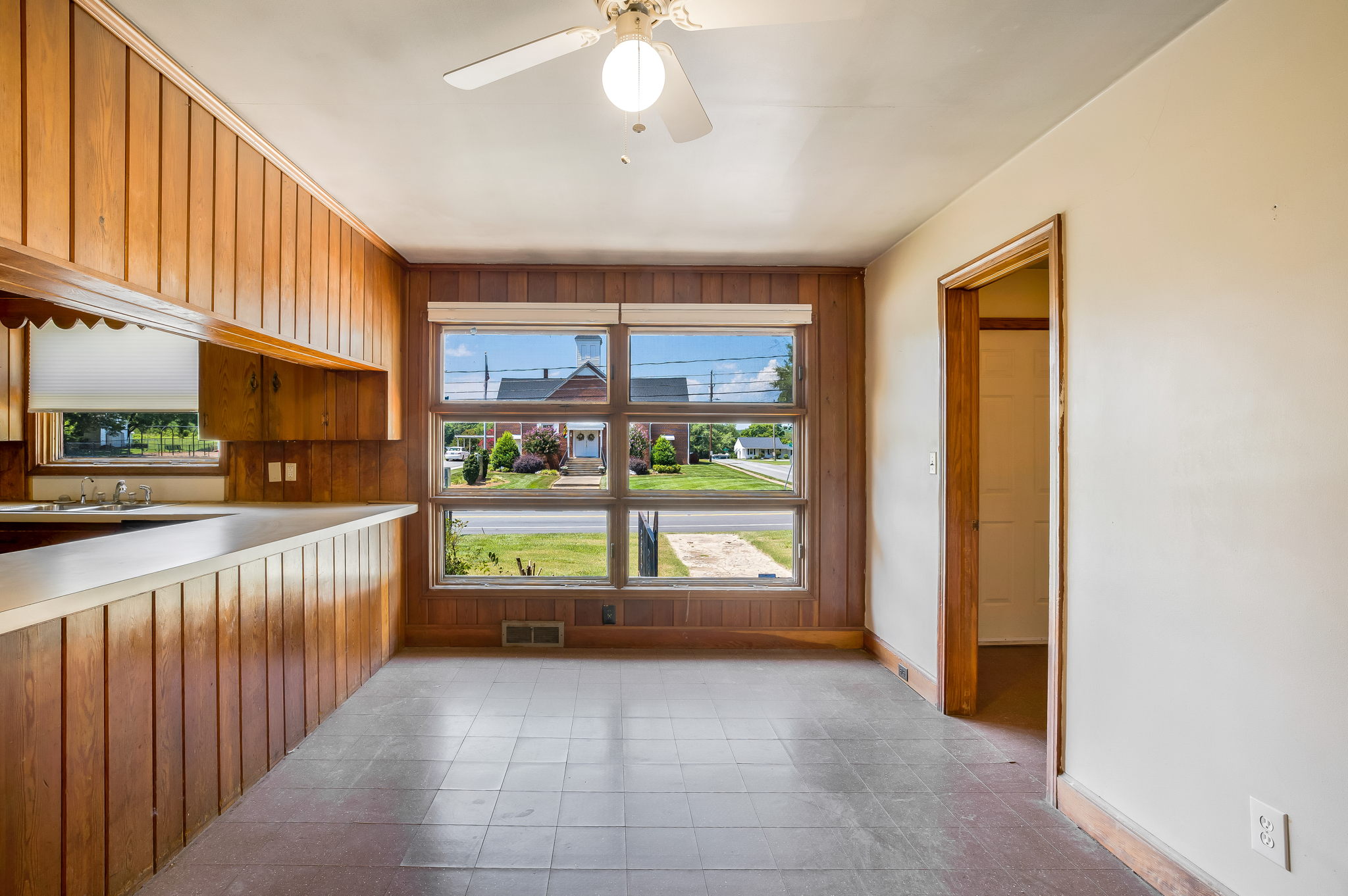 6809 Germanton Rd-14