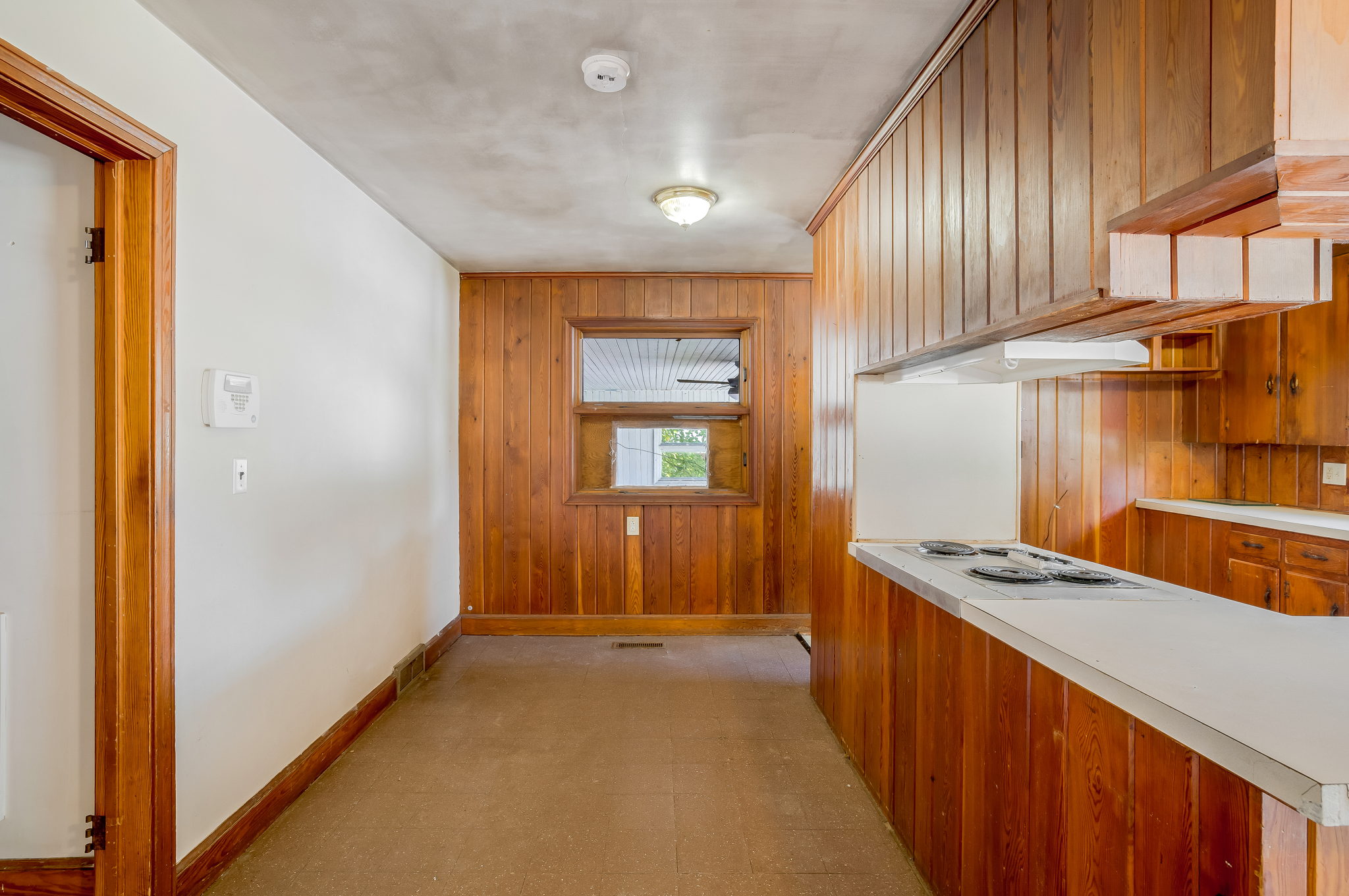 6809 Germanton Rd-16