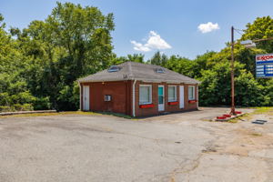 6809 Germanton Rd-33