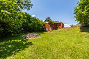6809 Germanton Rd-37