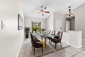 DSC_8152 virtually staged.jpeg