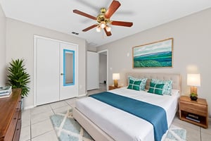 DSC_8322 virtually staged.jpeg