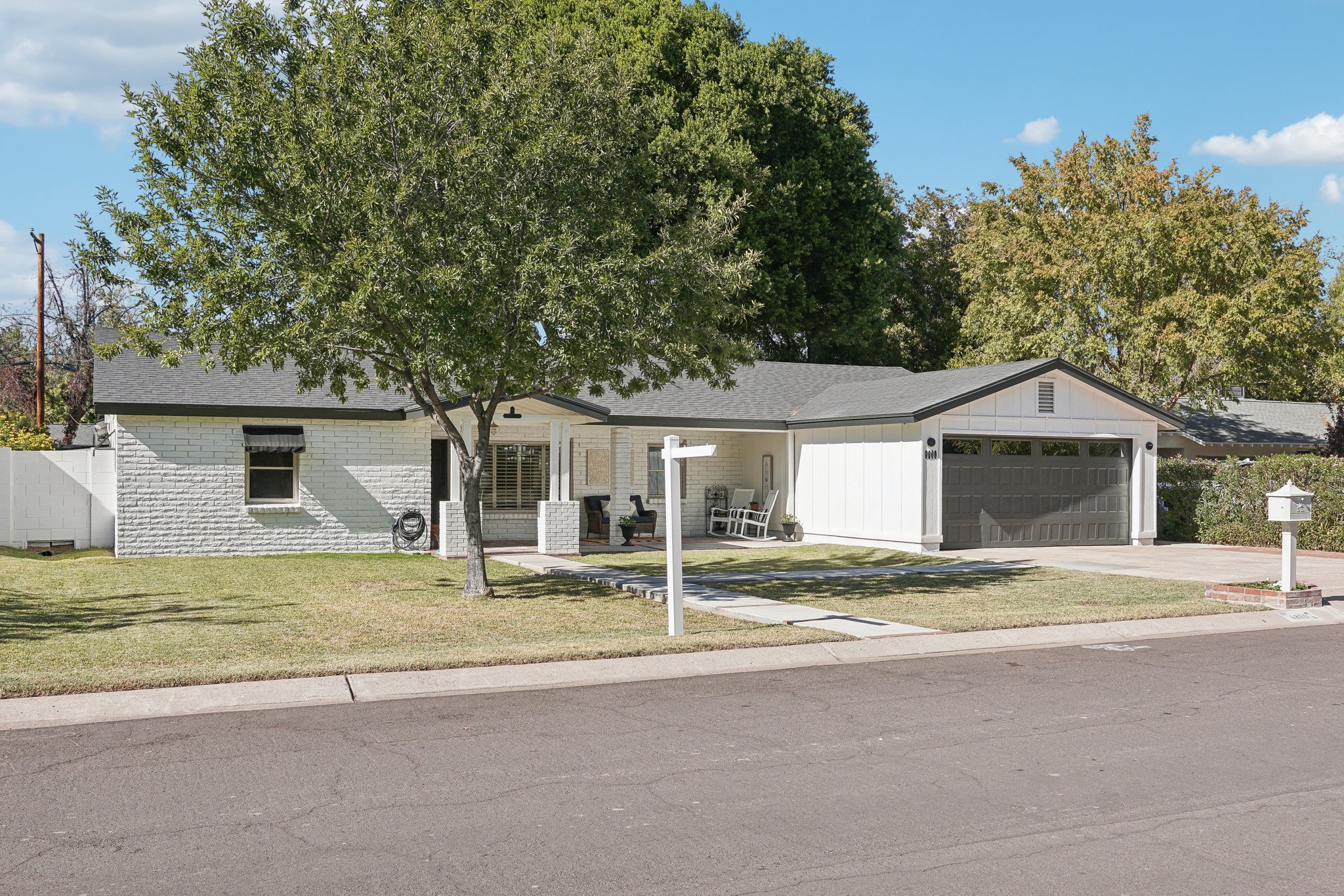 N 11th Ave-003.jpg