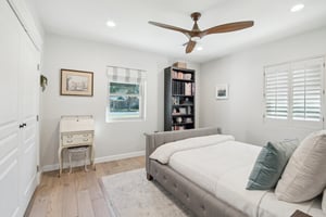 N 11th Ave-028.jpg
