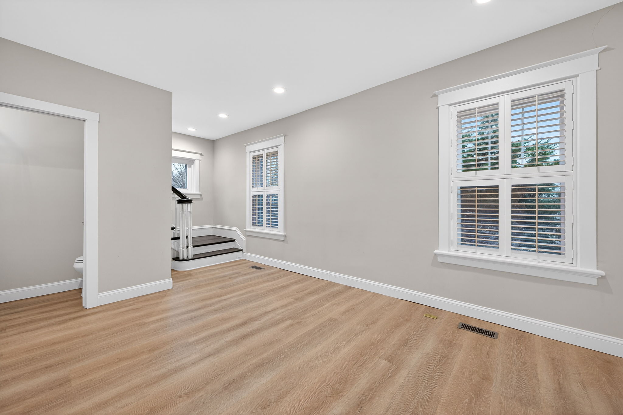 Pershing has been fully-renovated and is move-in ready.