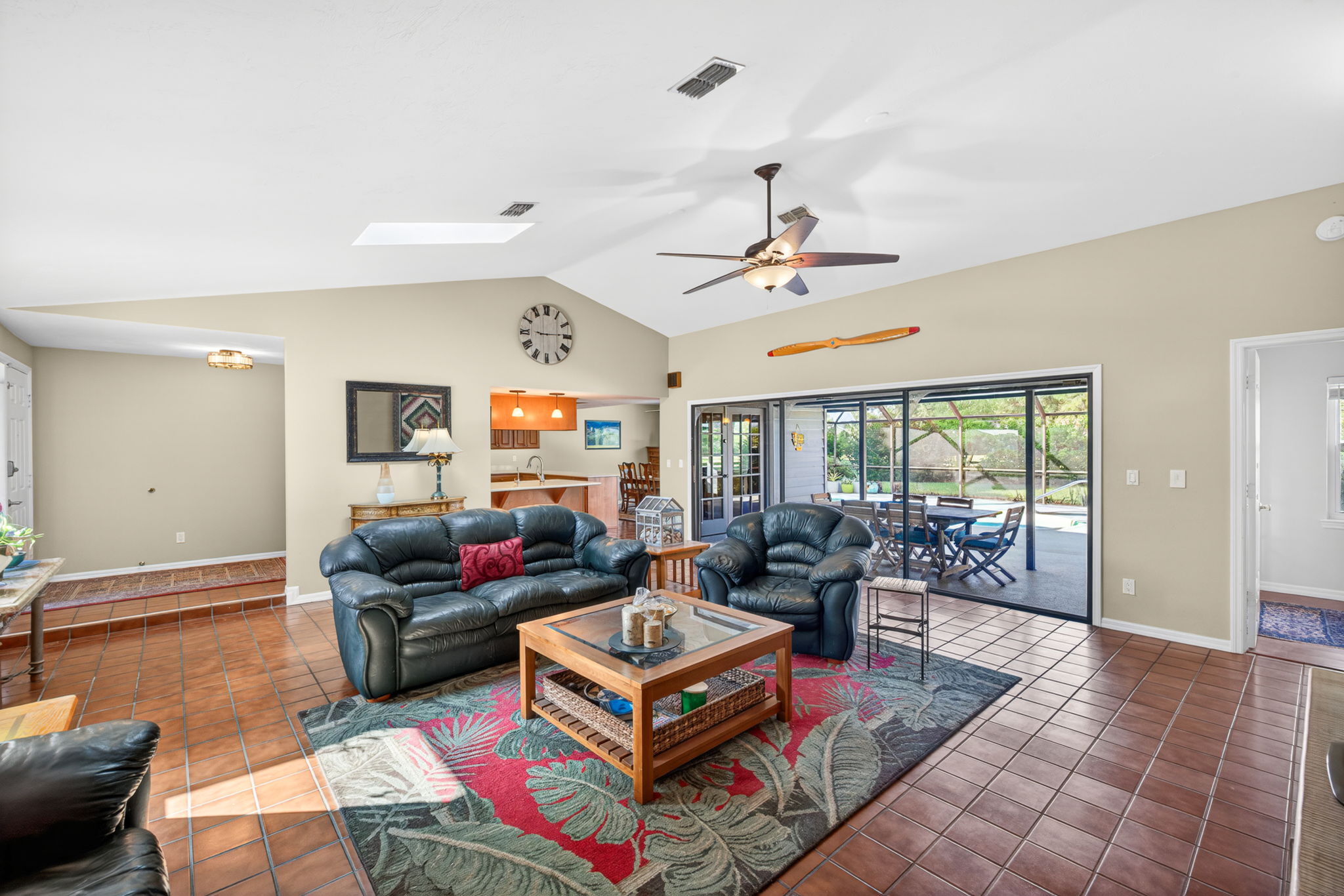 Living Room 4