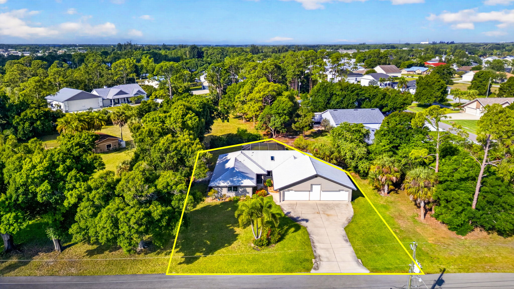 Aerial Front Exterior 2-lines