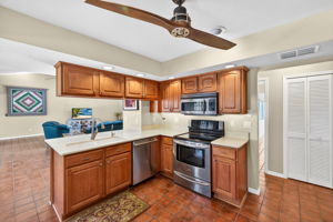 Kitchen 5