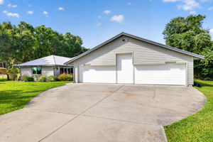 Front Exterior 4