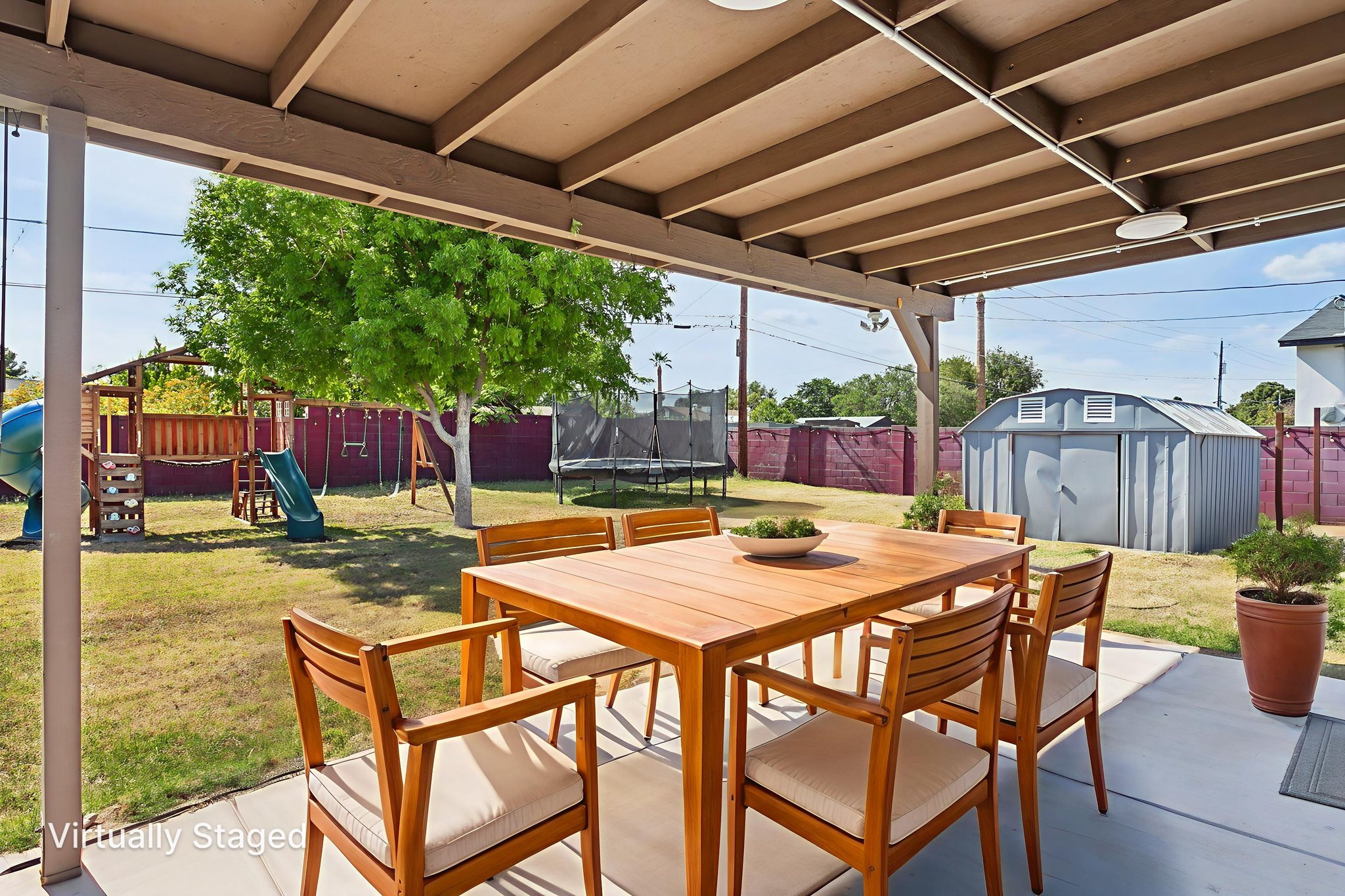 6814 N 14th St, Phoenix, AZ 85014 - 030 virtually staged.jpeg