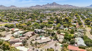 6816 N 1st Pl - 007.jpg
