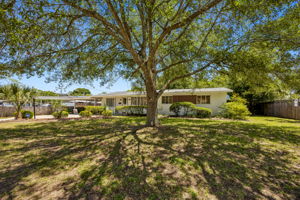 Welcome to 6818 Merrill Ct