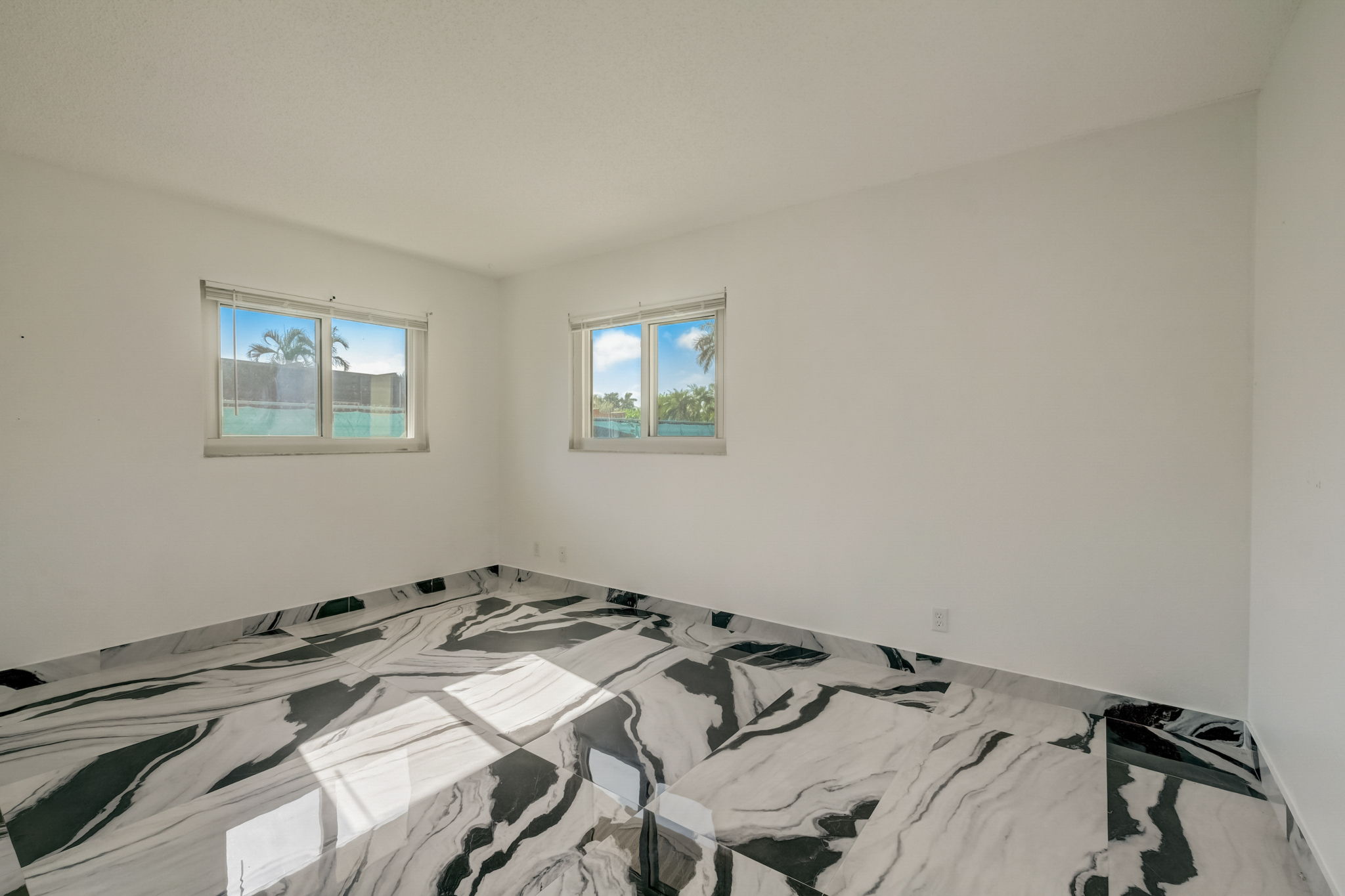 11th Ave NW-019