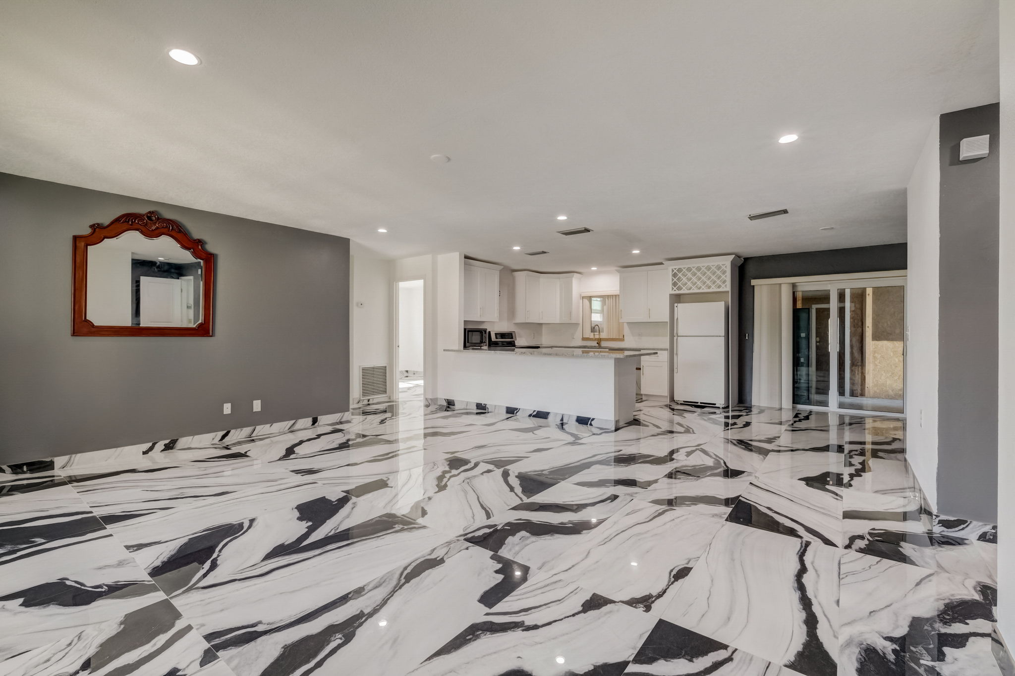 11th Ave NW-005