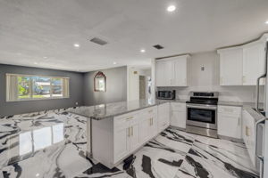 11th Ave NW-007