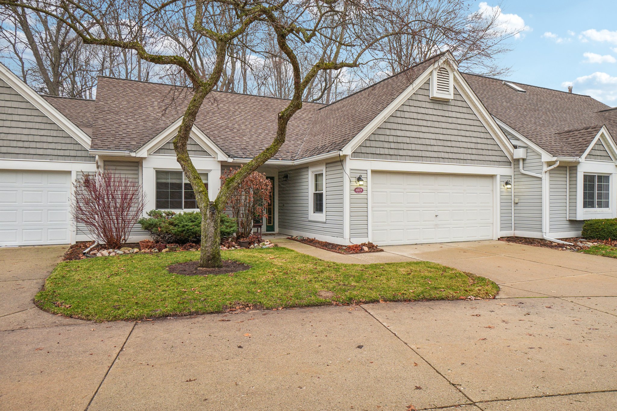 Fox Ln-S1703-003.jpg