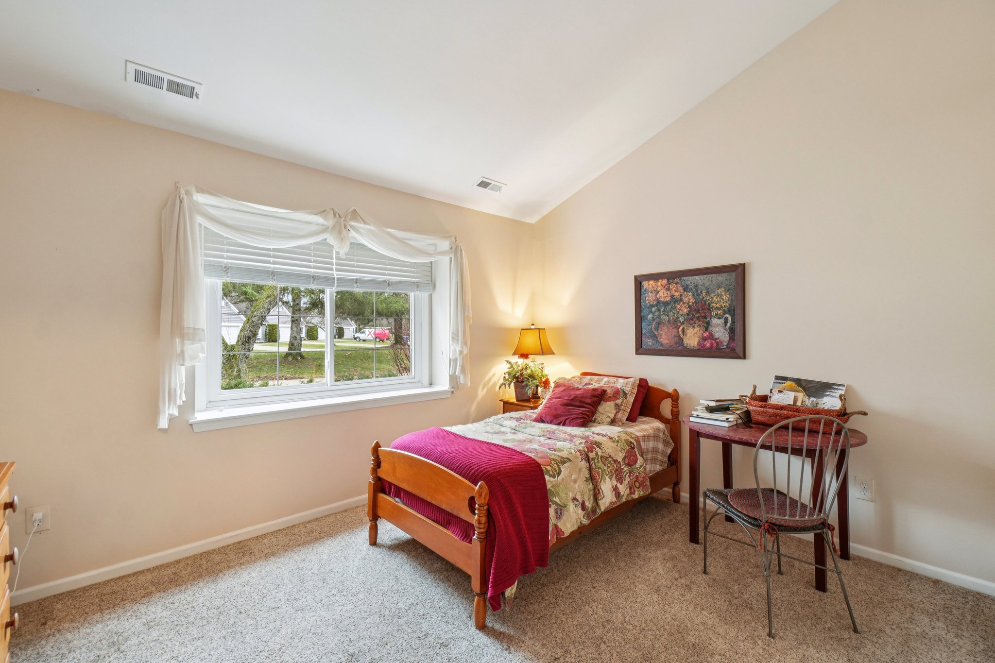 Fox Ln-S1703-015.jpg