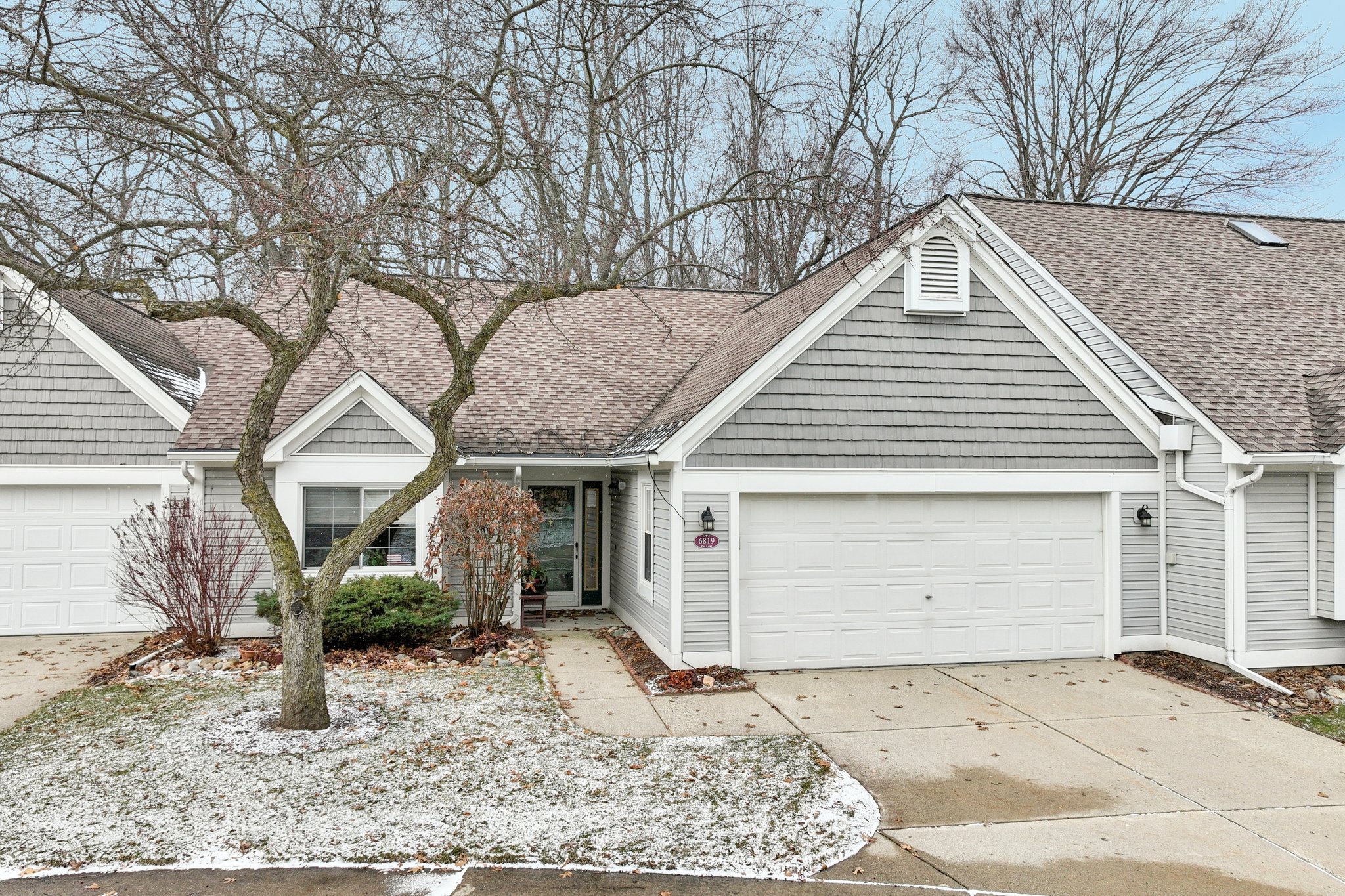 Fox Ln-S1803-001.jpg