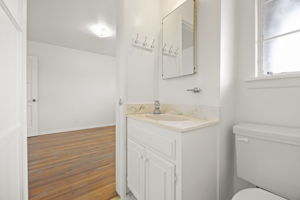 Photo 24