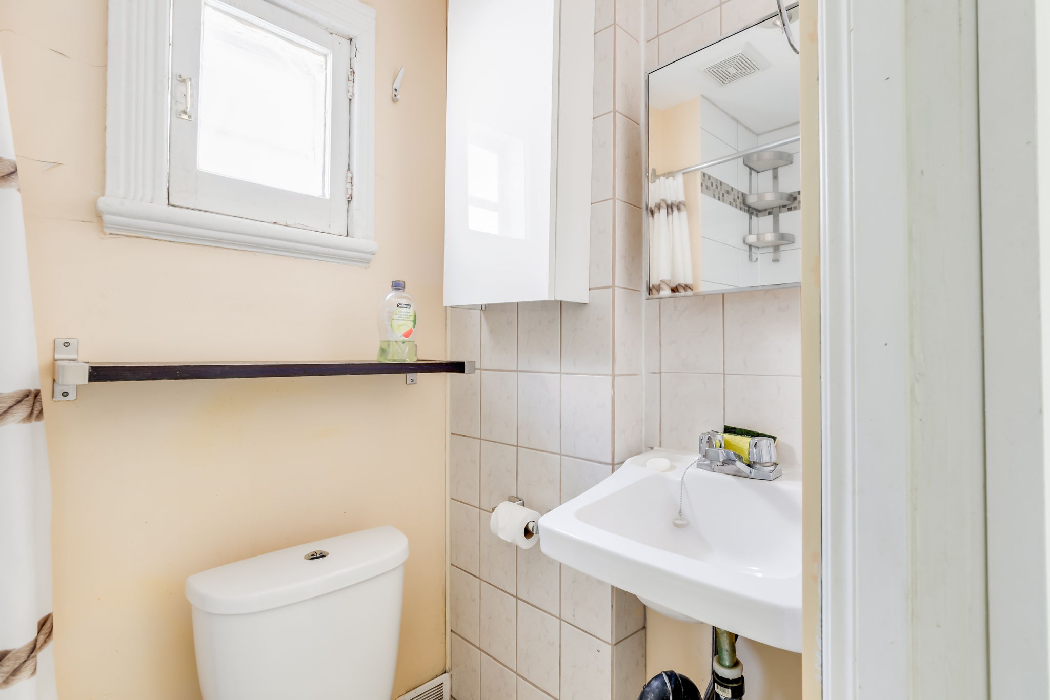 Toronto property showcase — delivered property photograph 26