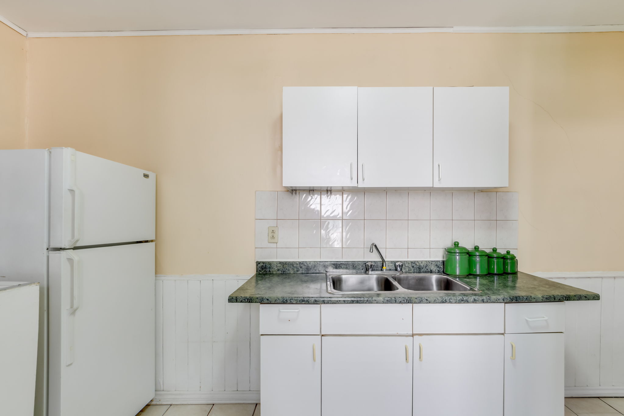 Toronto property showcase — delivered property photograph 23