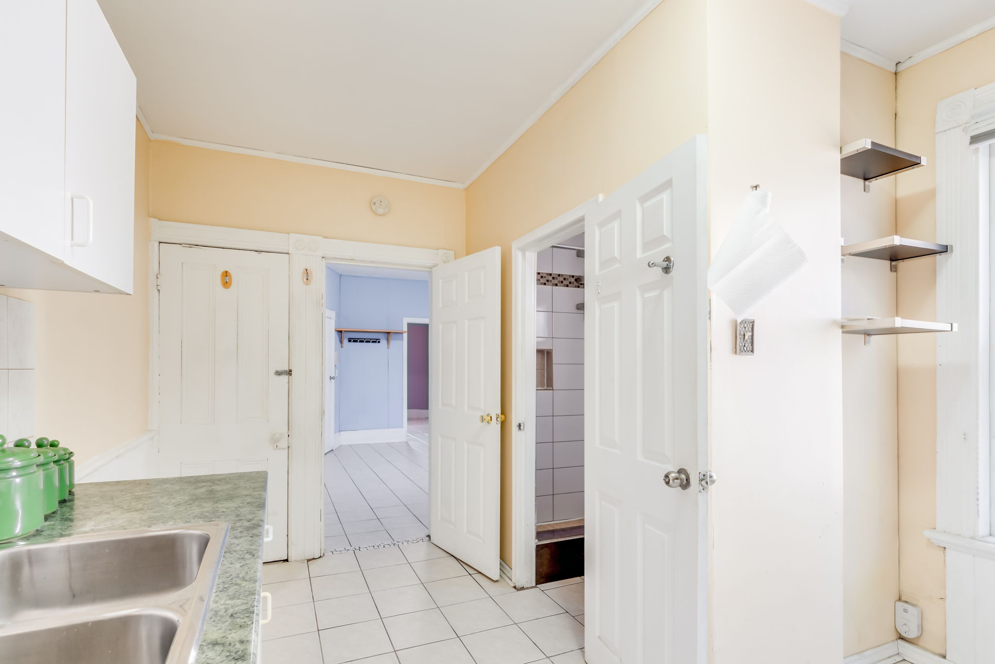 Toronto property showcase — delivered property photograph 24