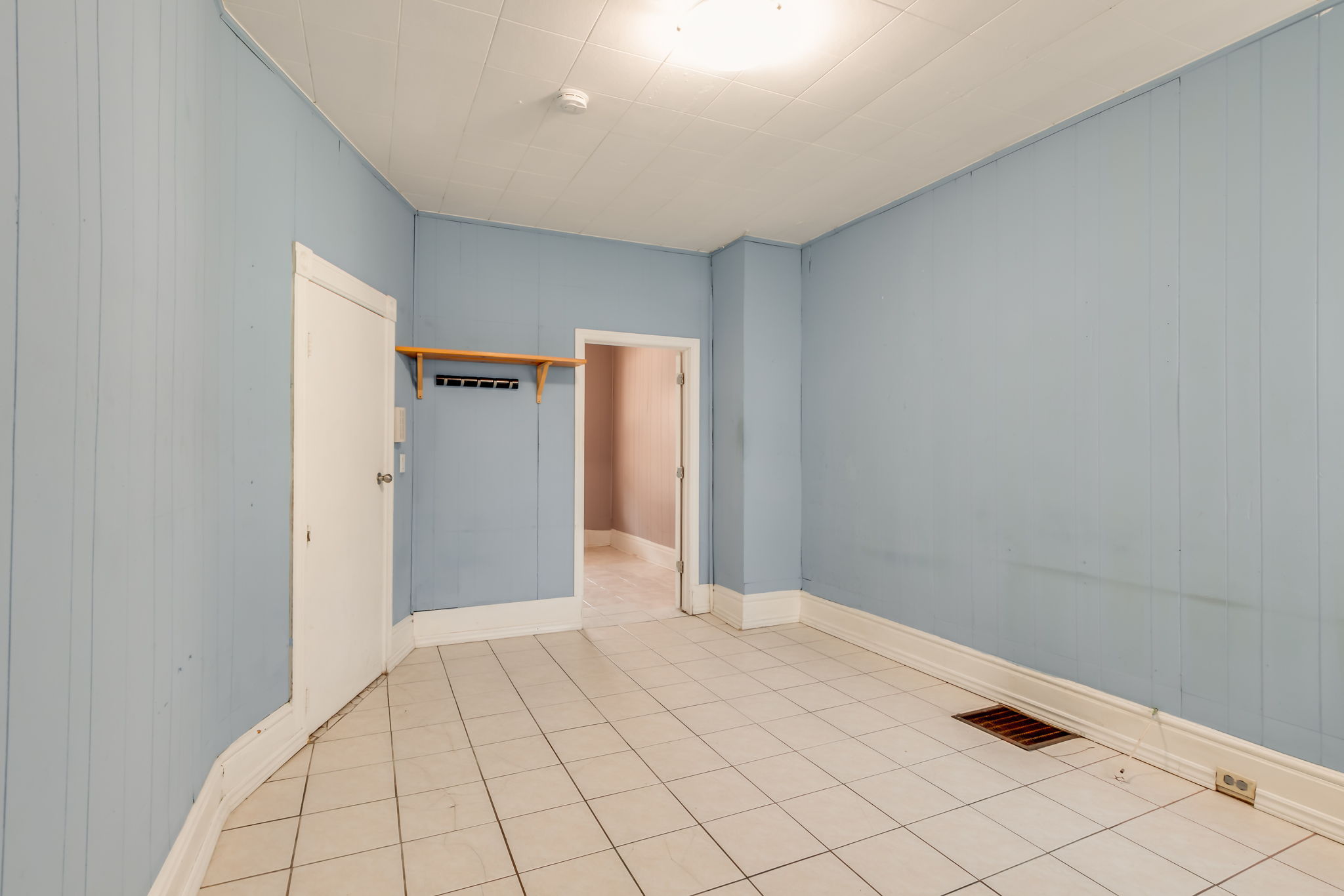 Toronto property showcase — delivered property photograph 18