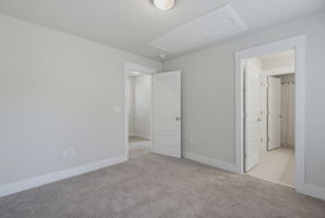 682 Vine Pkwy-21