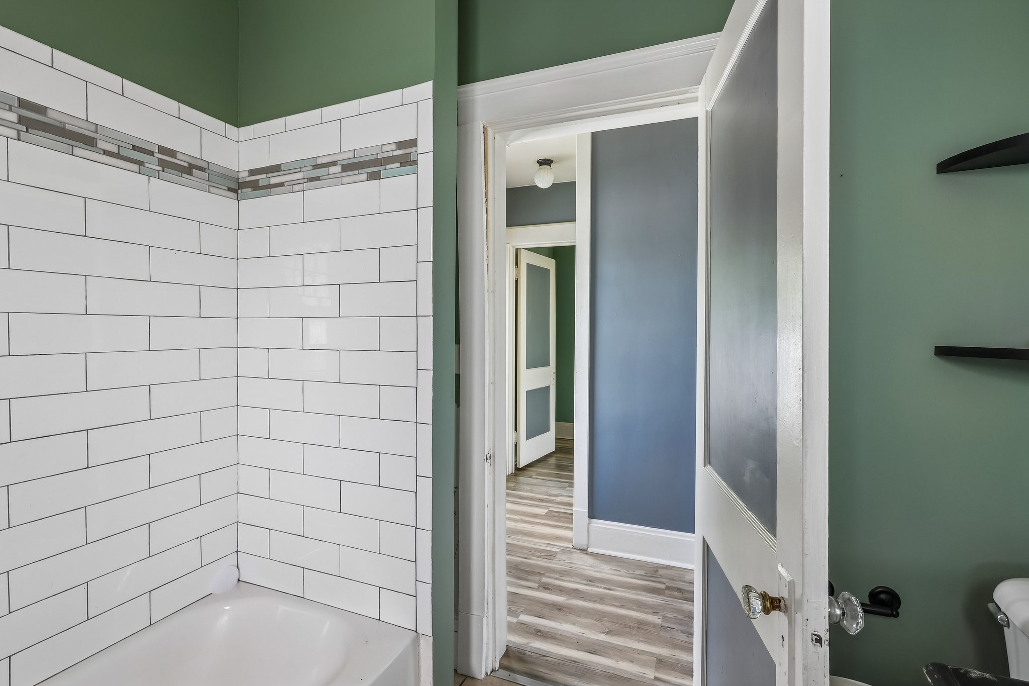 Fleet Ave-S2804-032.jpg