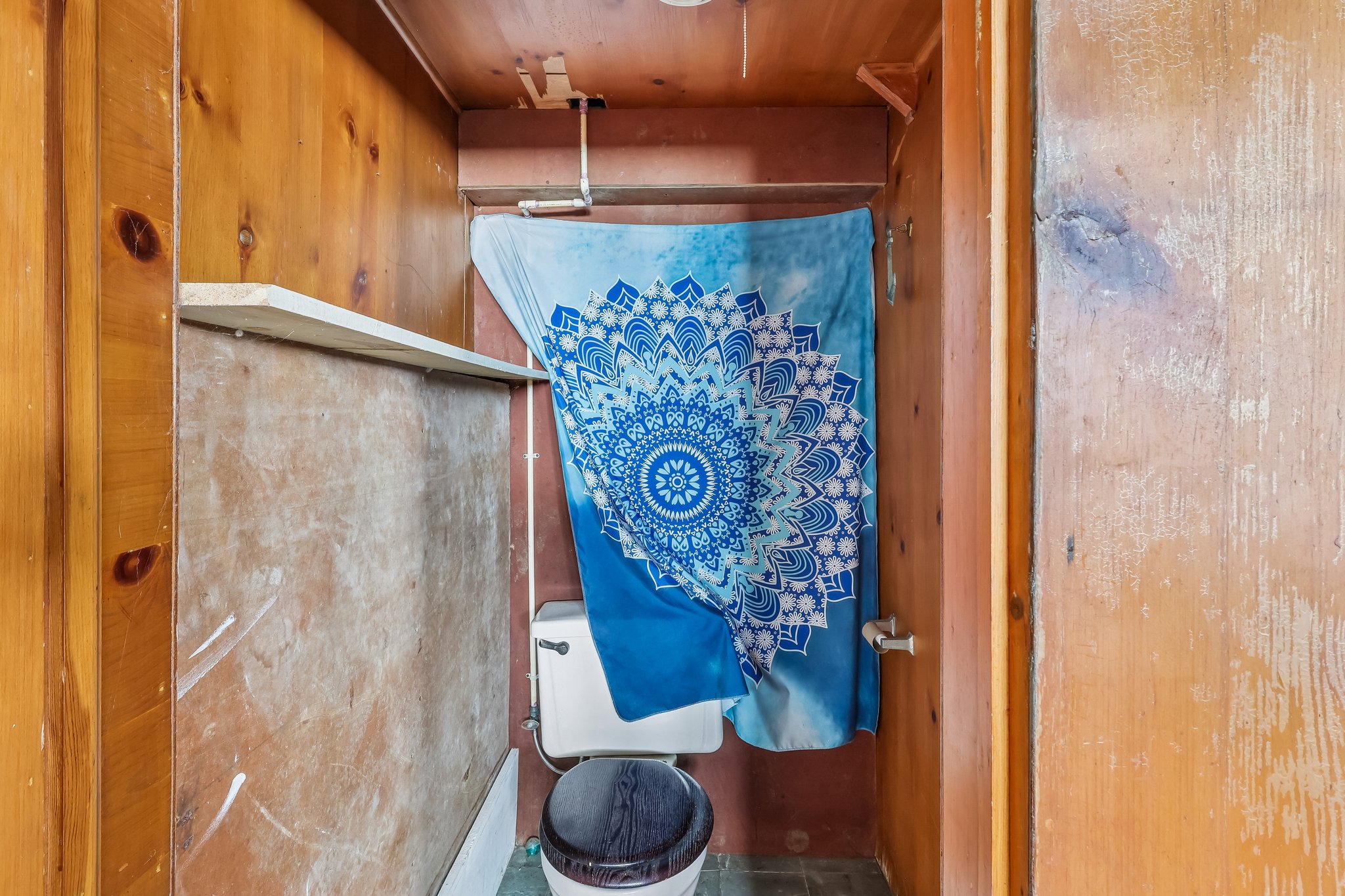 Fleet Ave-S2804-040.jpg