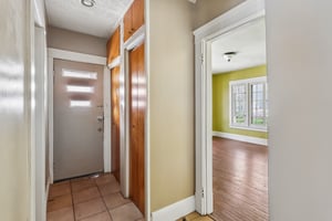 Fleet Ave-S2804-025.jpg