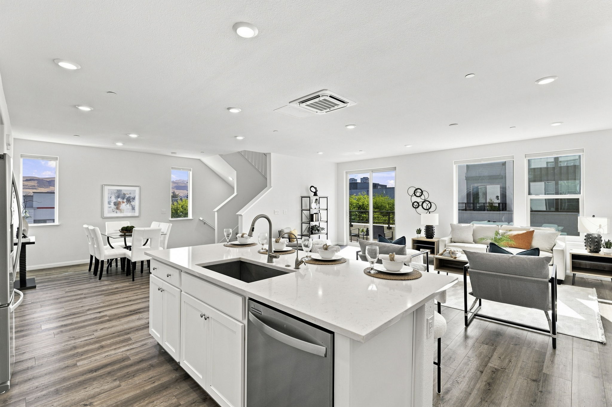 Kitchen -Pic 5