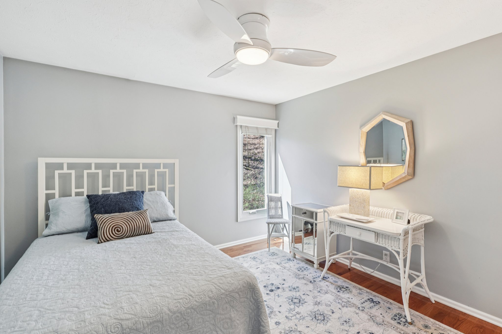 W Fitzwater Rd 6824-S0904-038.jpg