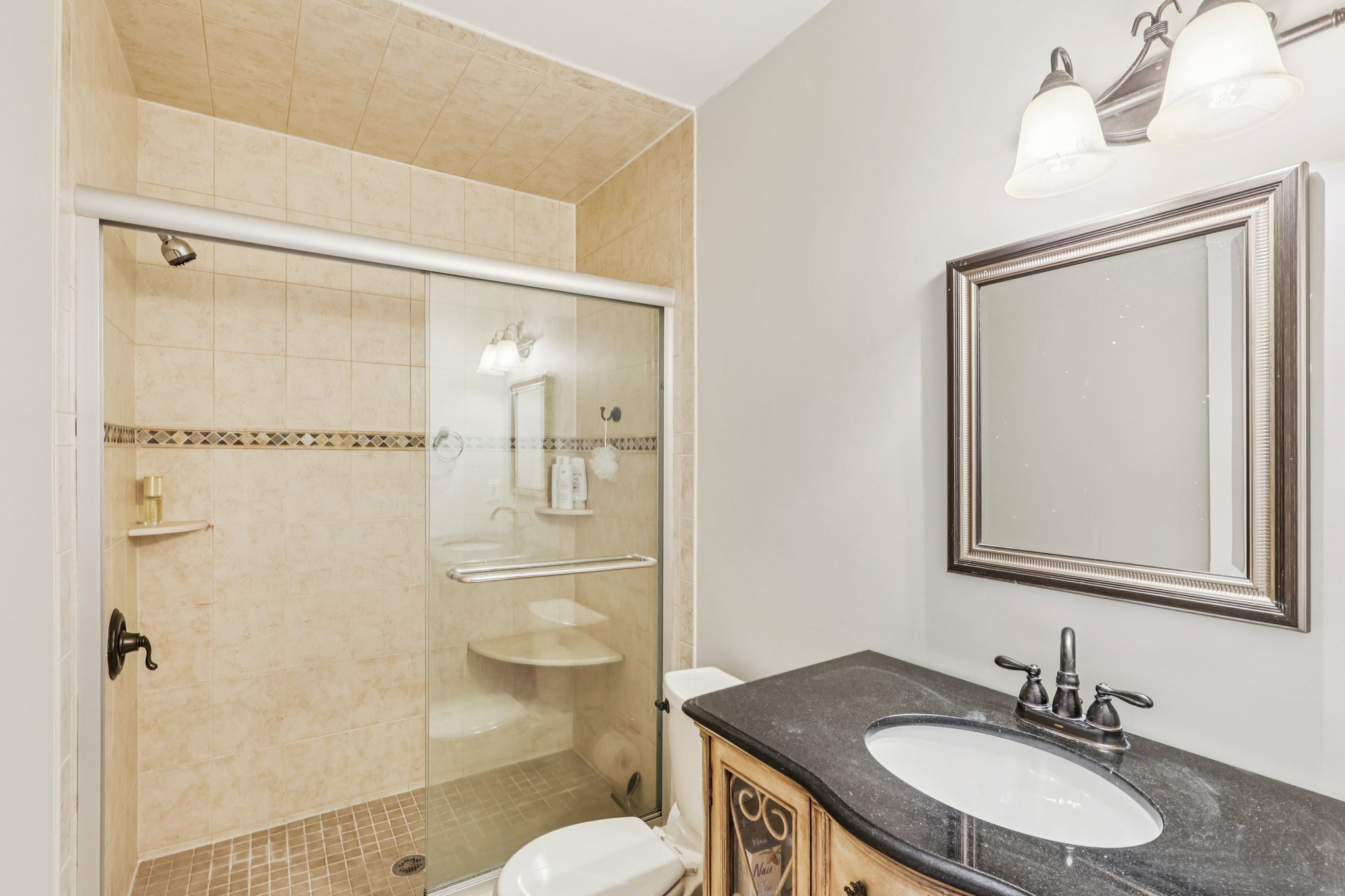 W Fitzwater Rd 6824-S0904-043.jpg