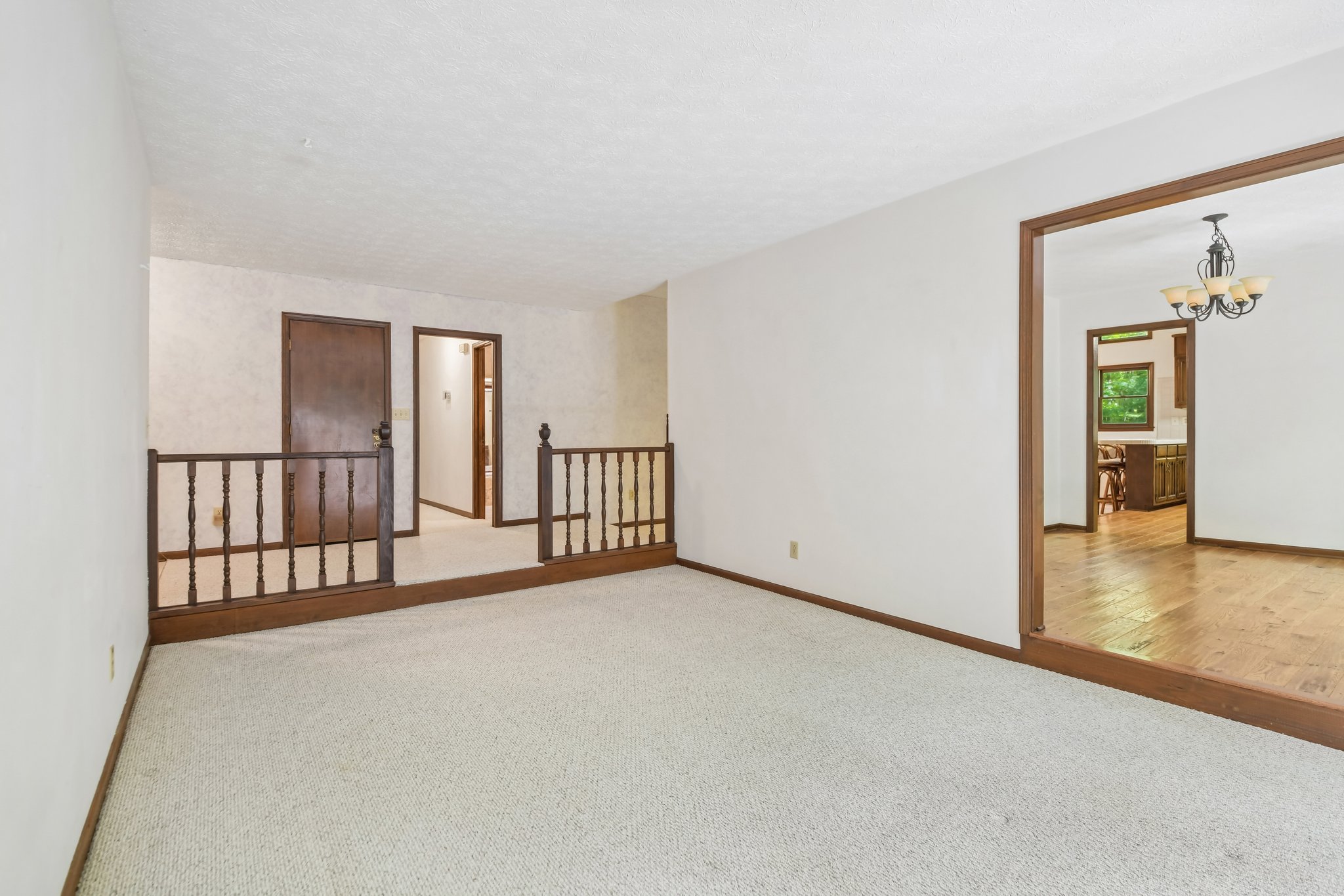 White Mill Rd-S2804-026.jpg