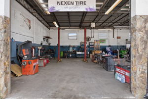  Photo 43