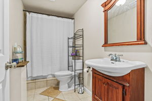  Photo 41
