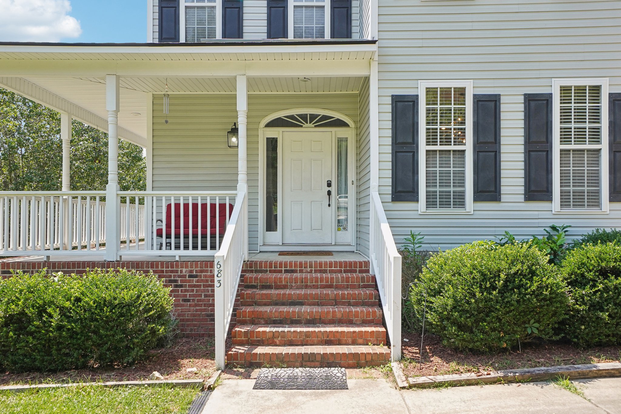 683 Castleberry Rd, Clayton, NC 27527 ShowingTime+ Listing Media Services