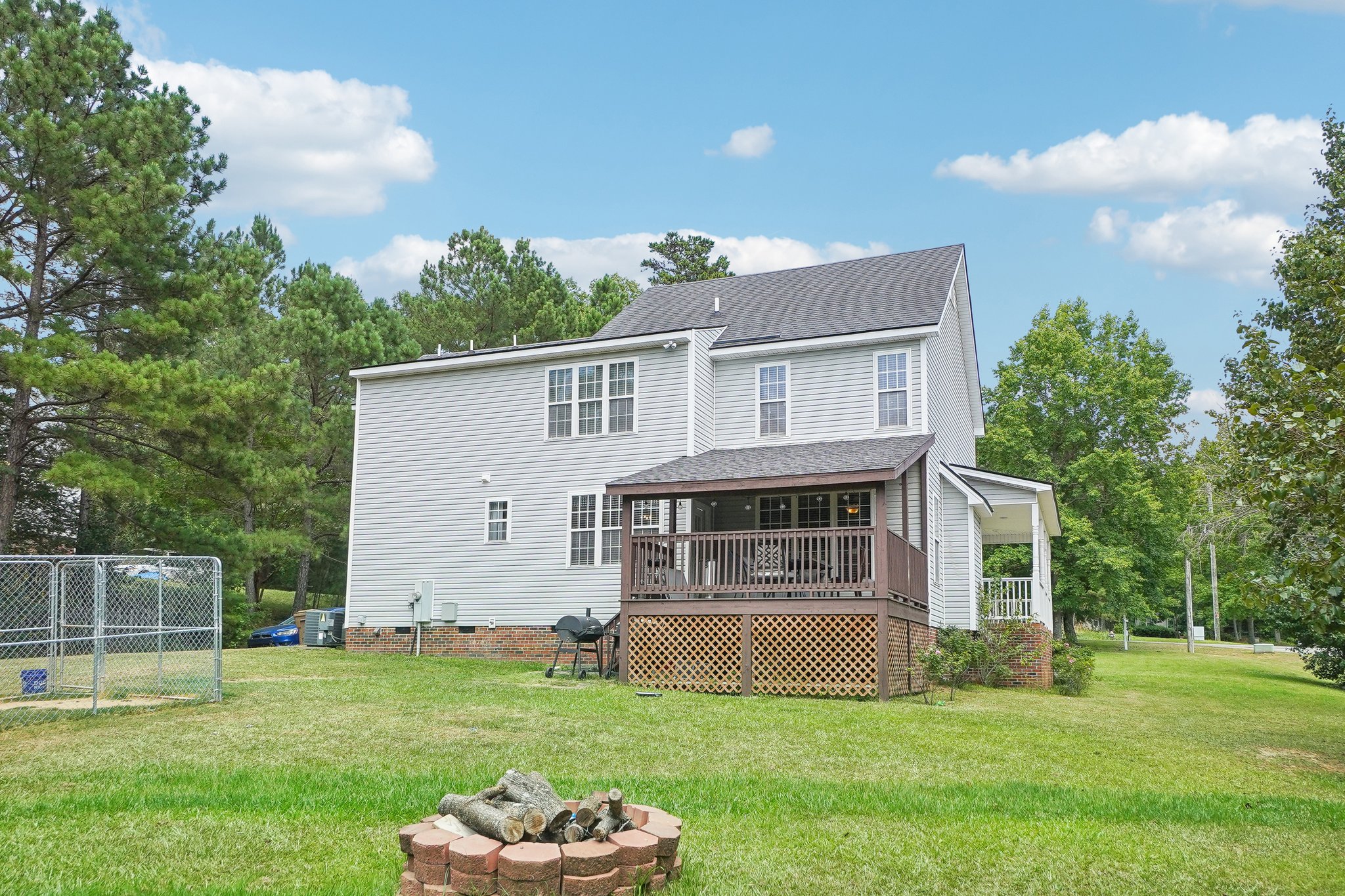 683 Castleberry Rd, Clayton, NC 27527 ShowingTime+ Listing Media Services