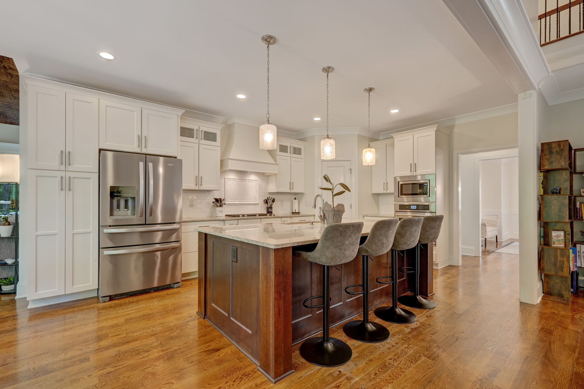 Kitchen/Breakfast Bar